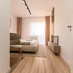 Matisse Coresi With Free Private Parking *