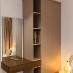 Matisse Coresi With Free Private Parking