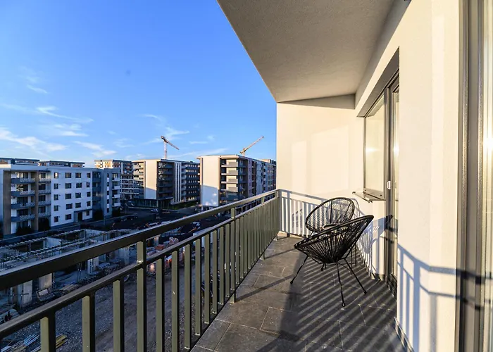 Matisse Coresi With Free Private Parking