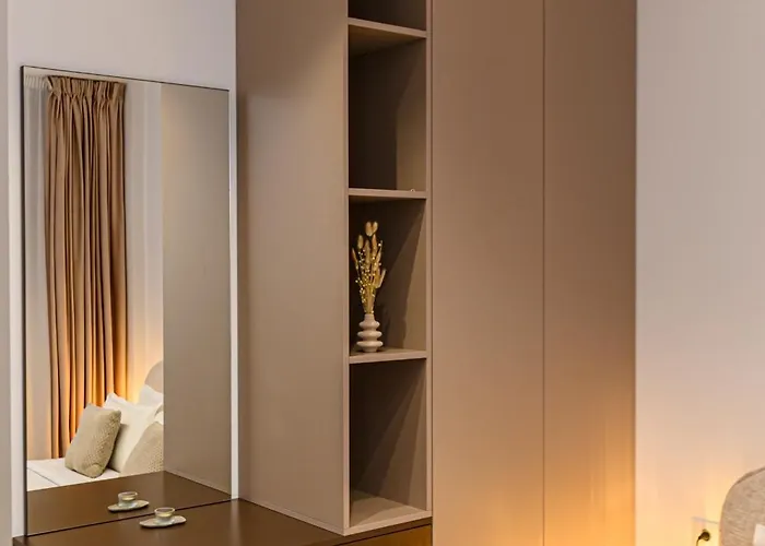 Matisse Coresi With Free Private Parking